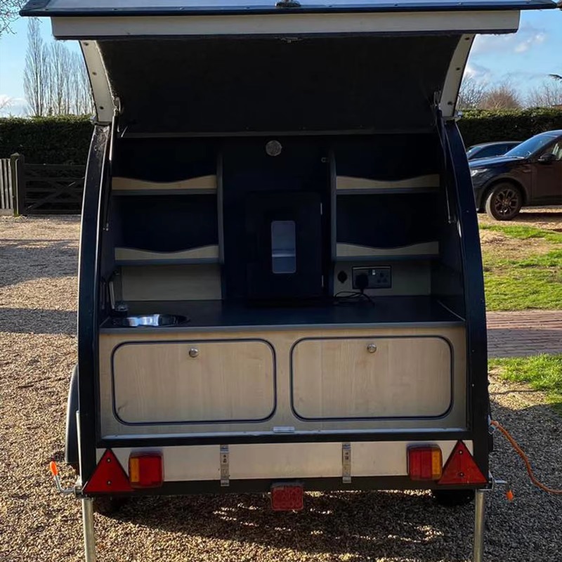 Camper Van Personalizzato per  - Outdoor Adventure Vehicles recensione e prezzo
