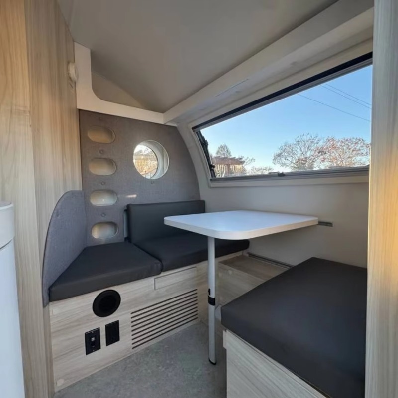 Camper Van Personalizzato per  - Outdoor Adventure Vehicles recensione e prezzo